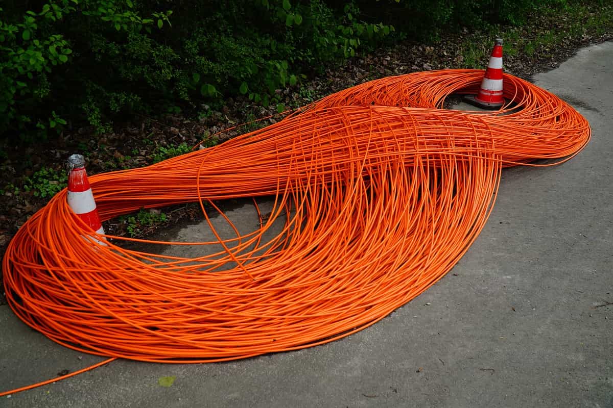 Fibre optique : Orange booste les débits de son réseau dans de nouvelles villes